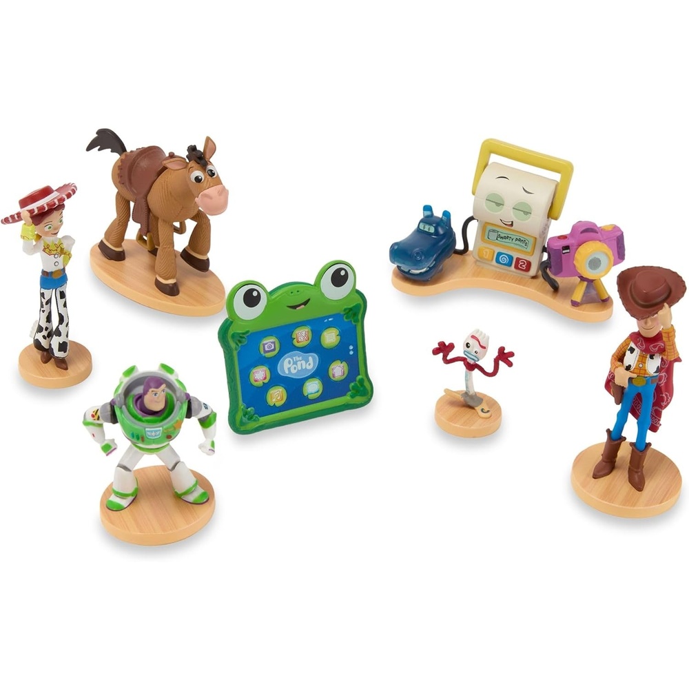 image:imageDisney Store Official Moana 2 Figure Set  7 Fully Sculpted Disney Figures Including Moana Simea Maui Pua with Heihei Matangi Loto amp Moni with Scenic BackgroundsToy Story 5