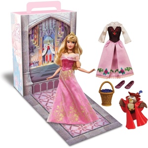 Disney Store Official Aurora Story Doll – 11 Inches – Includes Coloring Book and Additional Dress, Princess Doll in Classic Outfit, Disney Princess Toys for Girls(Aurora)