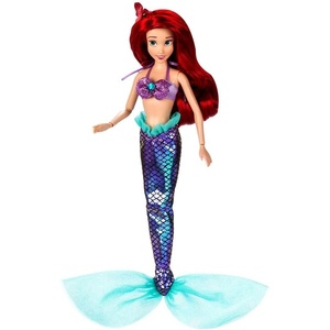 Disney Store Official Moana 2 Singing Doll – Poseable Disney Princess Toy with Authentic Costume, Heart of Te Fiti Necklace, Heihei Figure, Sings ‘We’re Back’, Styled Hair, Window Packaging(Ariel)